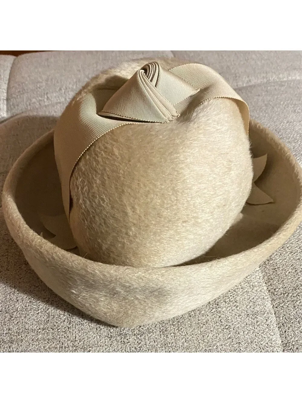 Trevi Italy Vintage Cream Women’s Hat — Pinehurst Fifth Ave New York - Picture 5 of 7